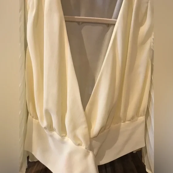 Accordion Bell Sleeve Deep V Multi Bow Tie Crop Warp Chiffon Blouse (S) - Picture 5 of 10